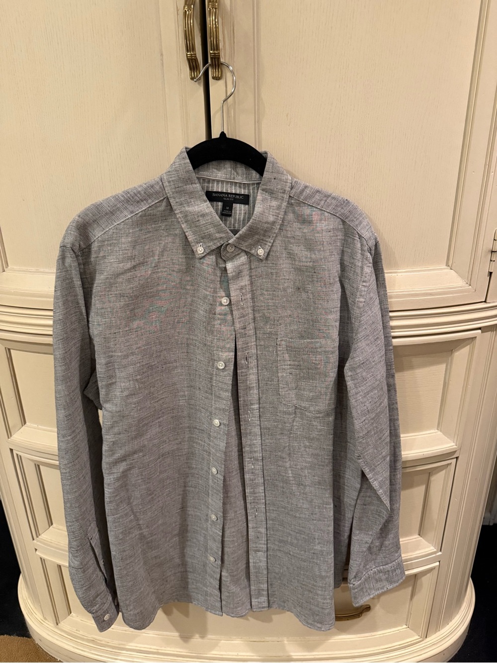 Banana Republic Light Gray Button-Down Casual Shirt
